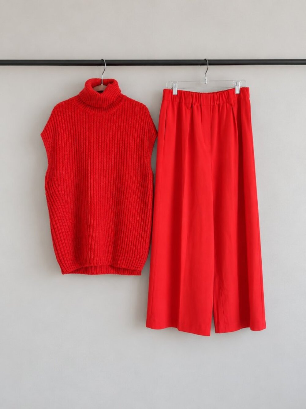 ALYSI Crème Red Sweater & Wide-Leg Pants Set — US 10 — Never Worn